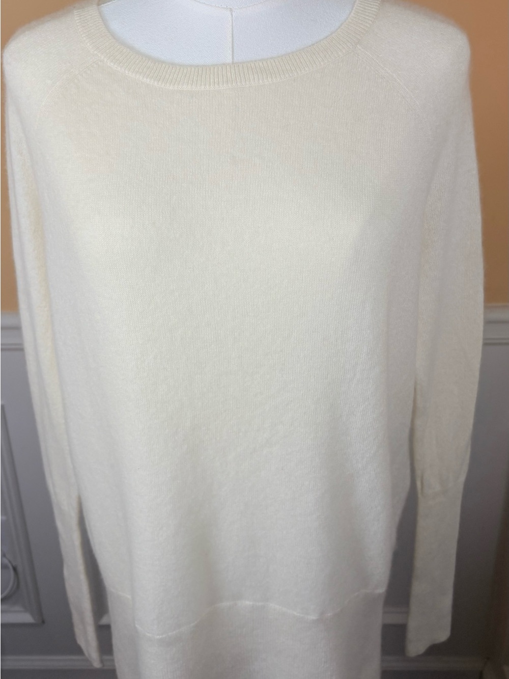 🤍 Vince 100% Cashmere Ivory Relaxed Raglan Sweater XS